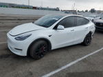 2020 Tesla Model Y  White vin: 5YJYGDEE8LF030931