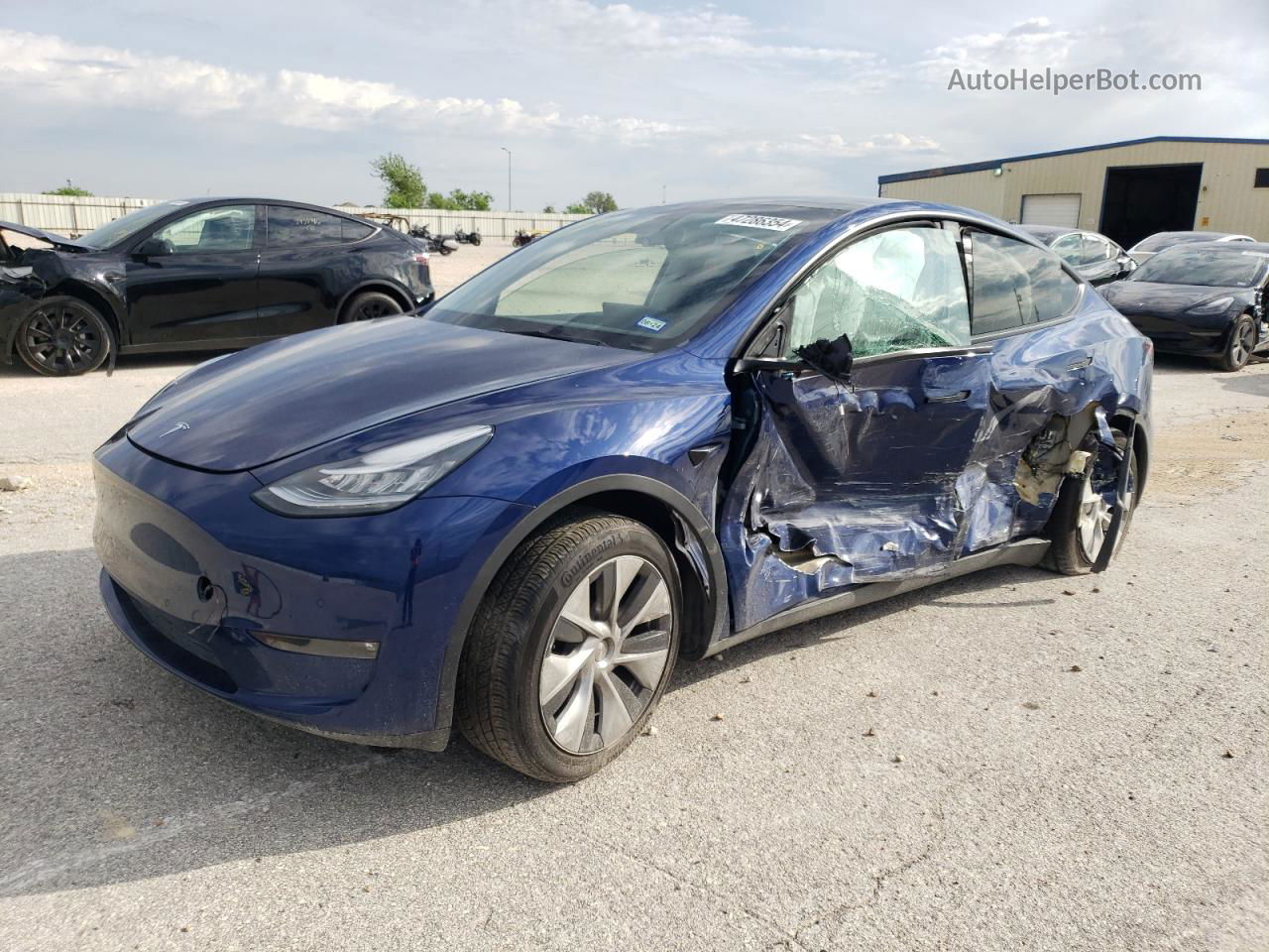 2021 Tesla Model Y  Blue vin: 5YJYGDEE8MF217796