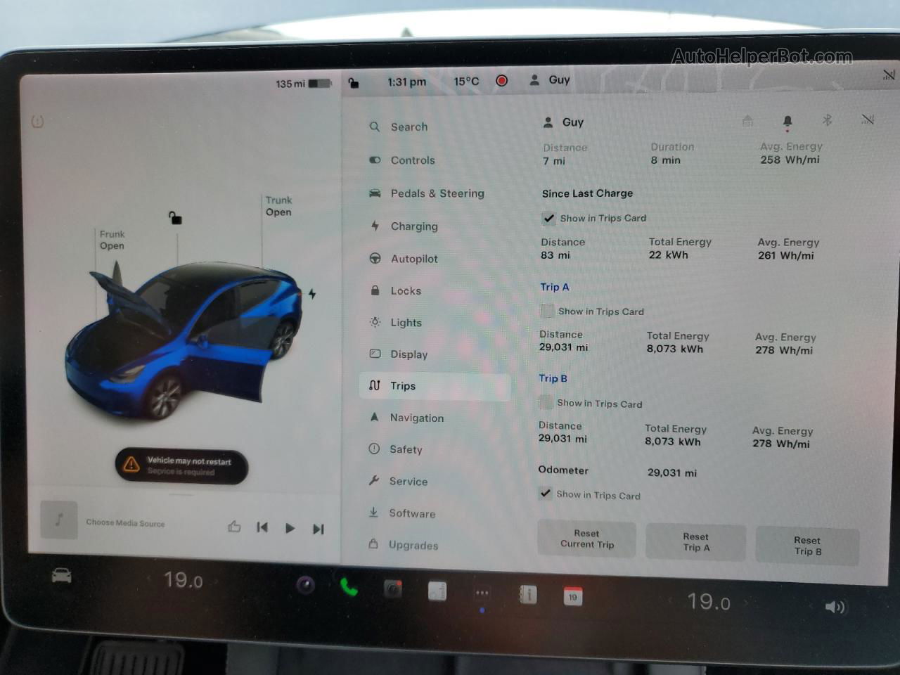 2021 Tesla Model Y  Синий vin: 5YJYGDEE8MF217796