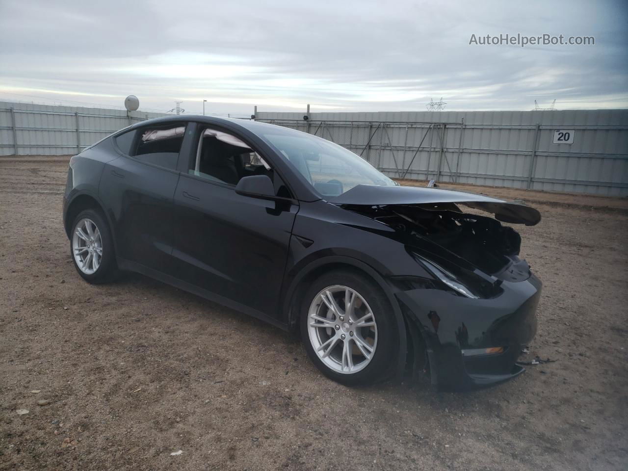 2021 Tesla Model Y  Black vin: 5YJYGDEE8MF229902