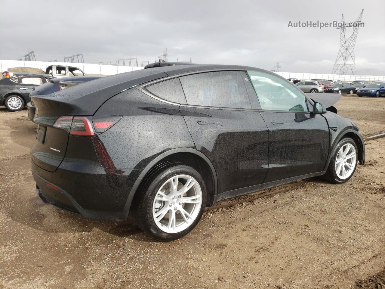 2021 Tesla Model Y  Black vin: 5YJYGDEE8MF229902