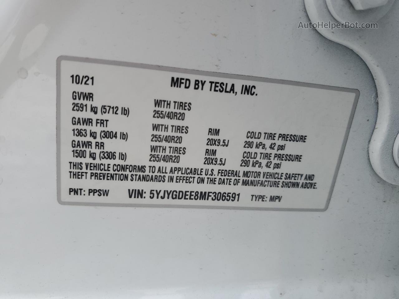 2021 Tesla Model Y  White vin: 5YJYGDEE8MF306591