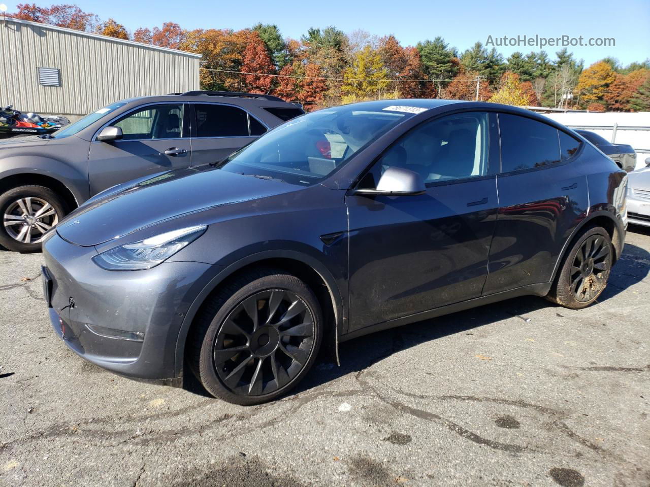 2020 Tesla Model Y  Gray vin: 5YJYGDEE9LF038116