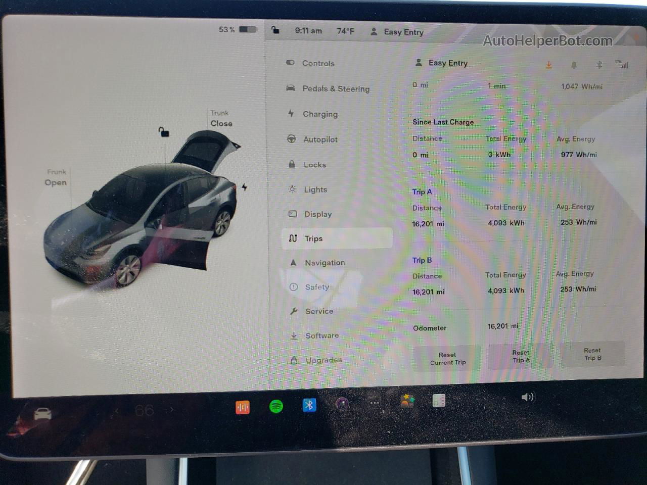 2021 Tesla Model Y  Gray vin: 5YJYGDEE9MF100003