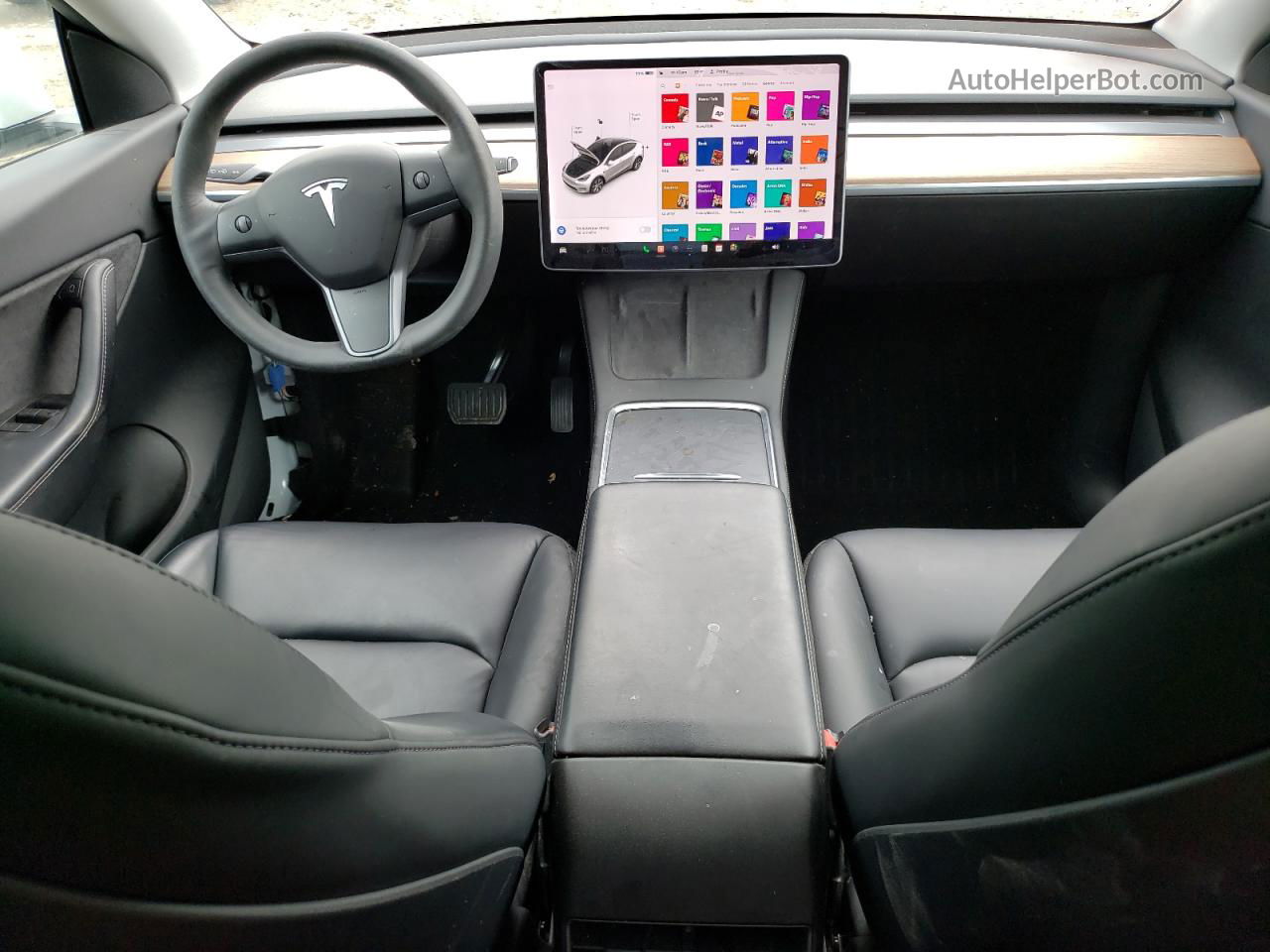 2021 Tesla Model Y  White vin: 5YJYGDEE9MF261516