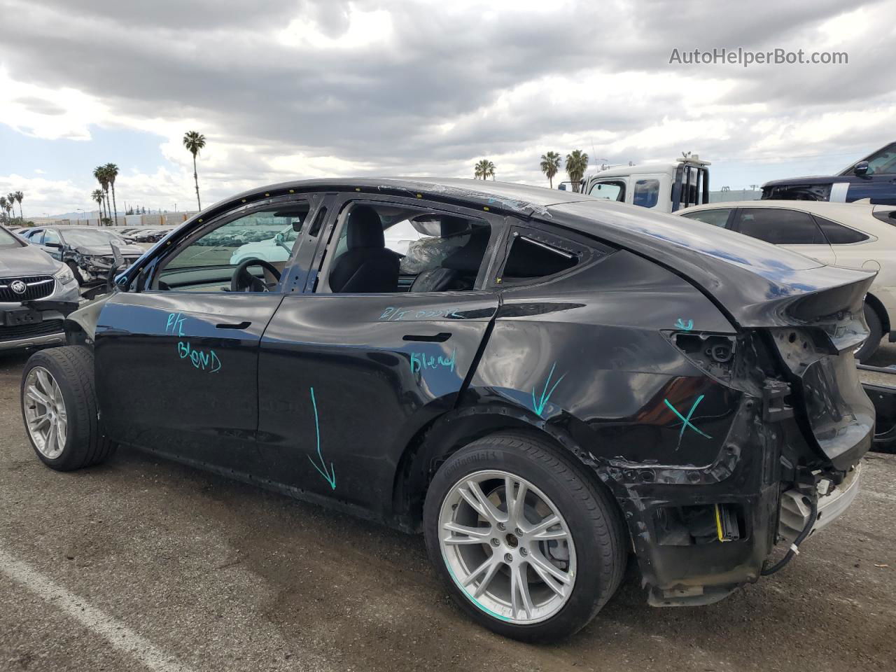 2020 Tesla Model Y  Black vin: 5YJYGDEEXLF047472