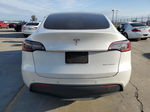 2021 Tesla Model Y  White vin: 5YJYGDEEXMF180430