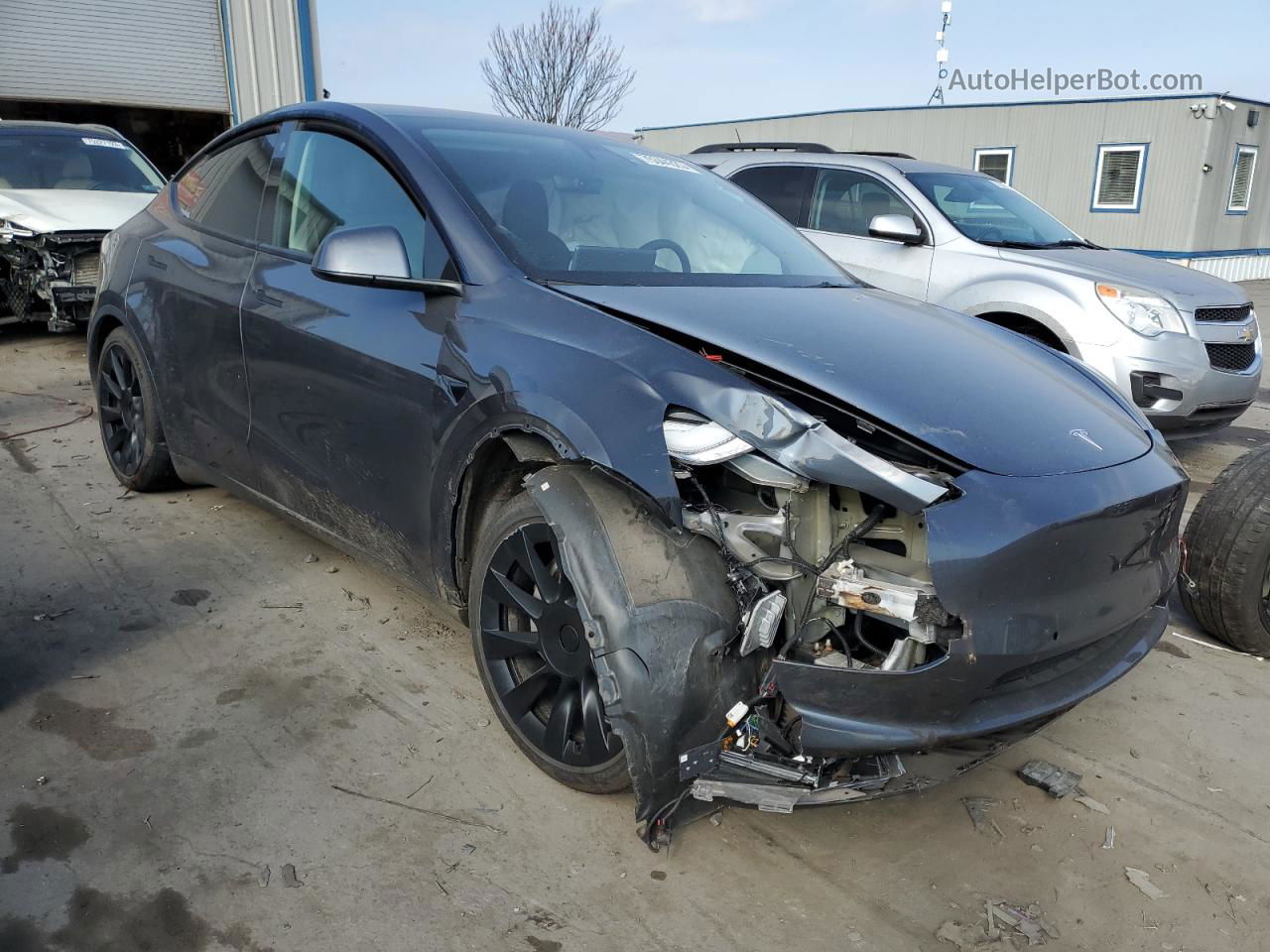 2021 Tesla Model Y  Gray vin: 5YJYGDEEXMF203687