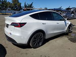 2020 Tesla Model Y  White vin: 5YJYGDEF0LF004221