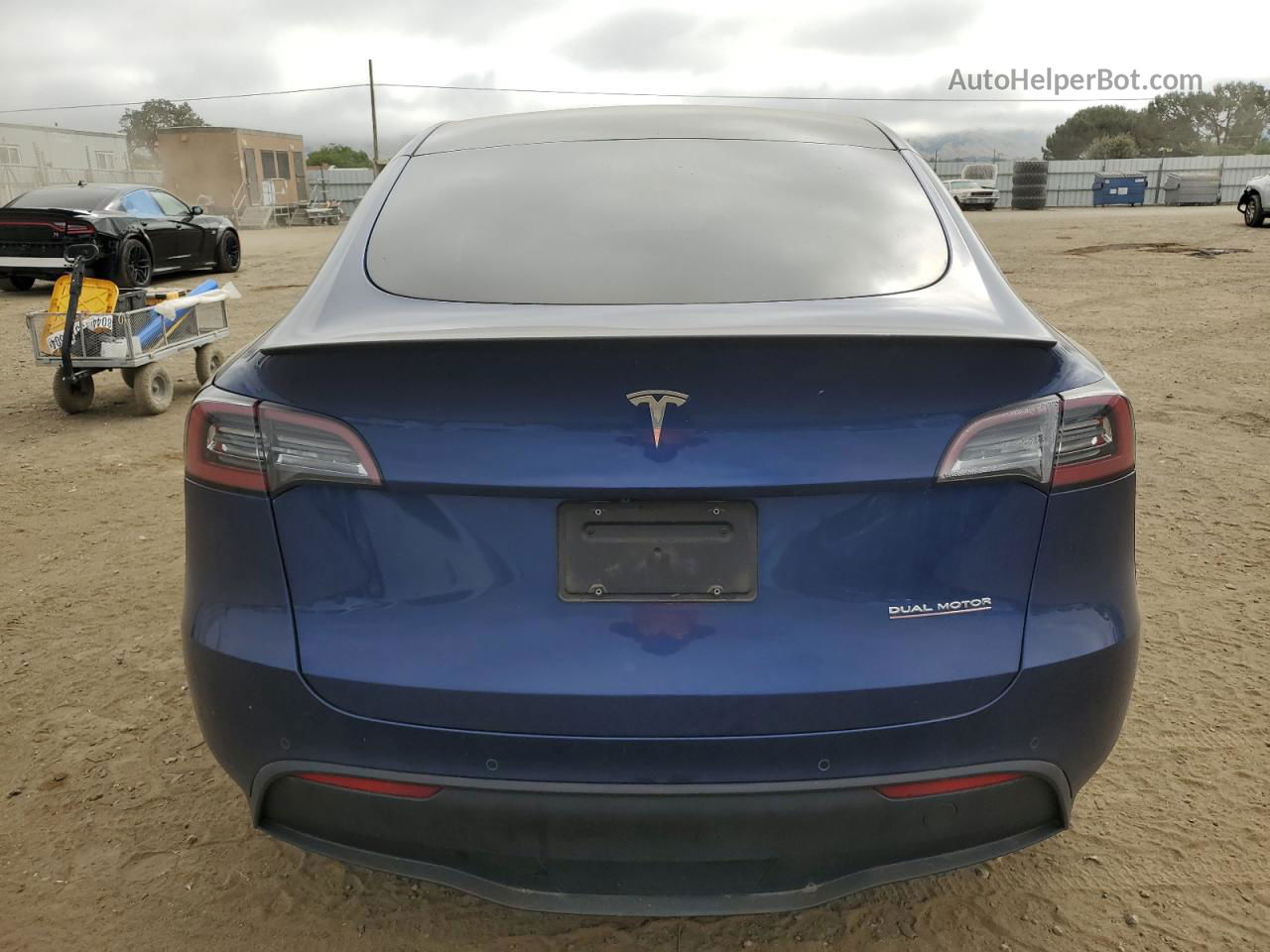 2020 Tesla Model Y  Blue vin: 5YJYGDEF1LF001926