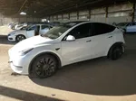 2021 Tesla Model Y  White vin: 5YJYGDEF1MF216031