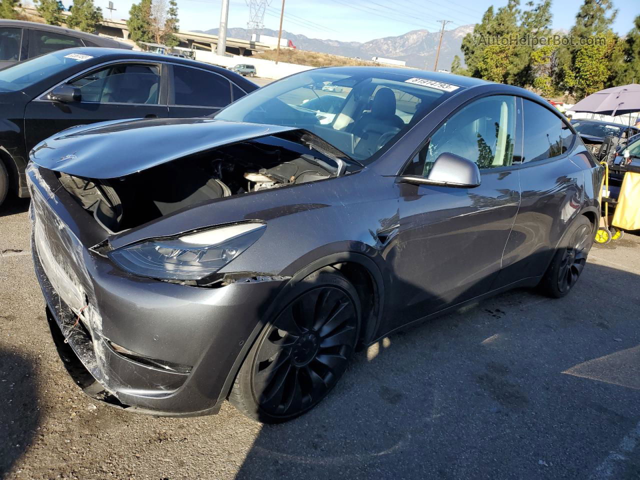 2021 Tesla Model Y  Gray vin: 5YJYGDEF5MF140944