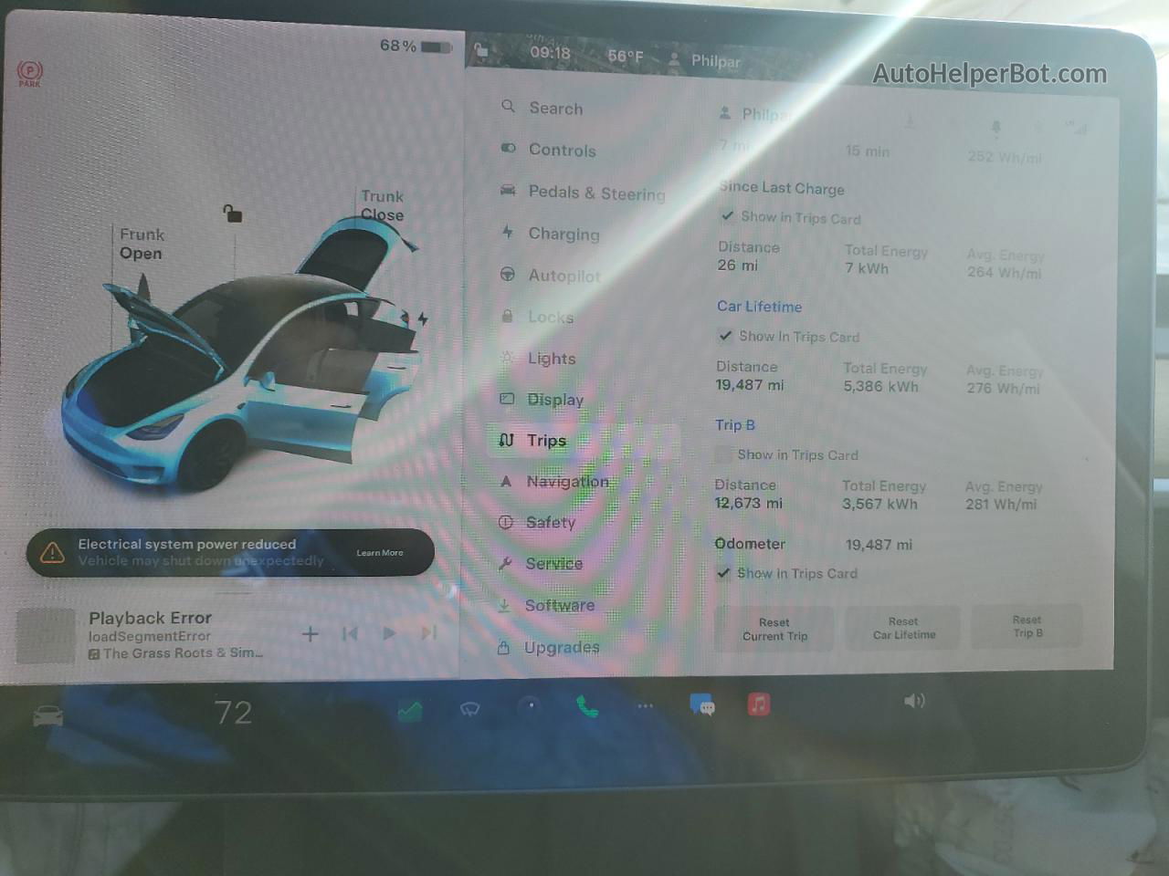 2021 Tesla Model Y  Gray vin: 5YJYGDEF8MF197476