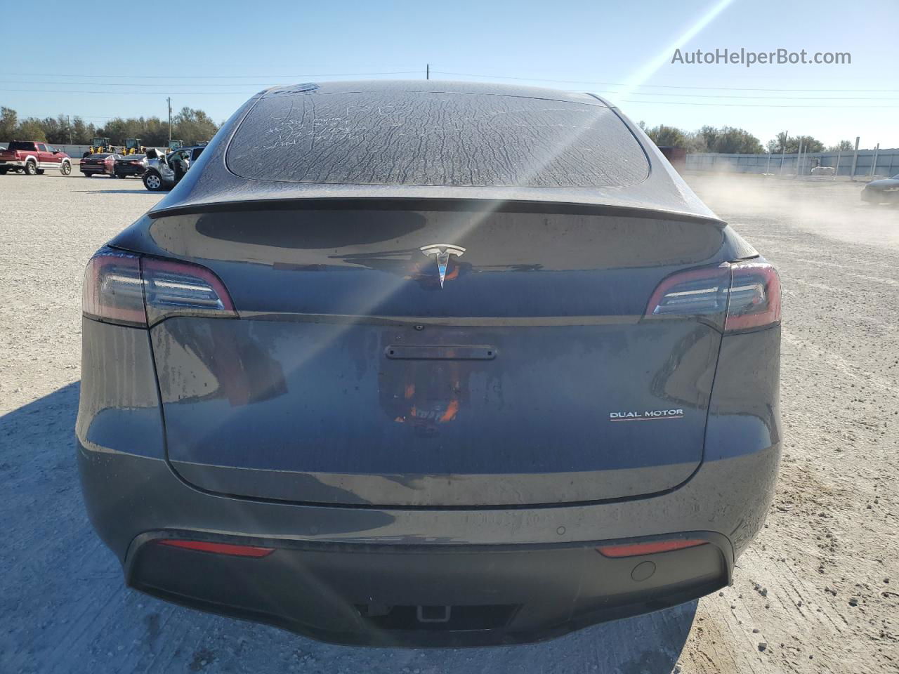 2021 Tesla Model Y  Gray vin: 5YJYGDEF8MF197476