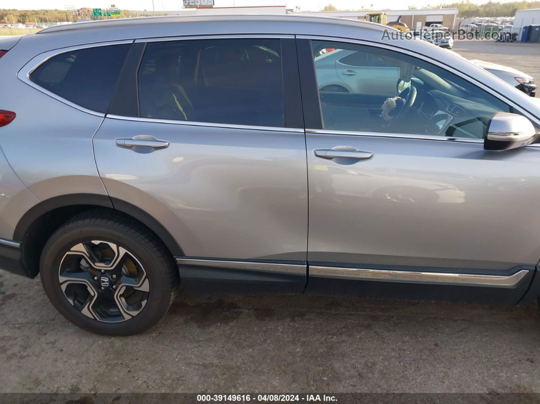 2018 Honda Cr-v Touring Silver vin: 7FARW2H97JE010522