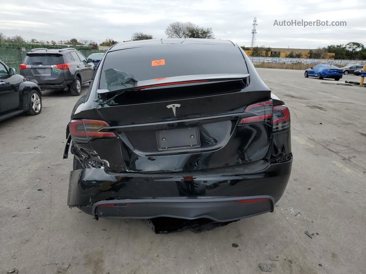 2022 Tesla Model X  Black vin: 7SAXCBE54NF341578