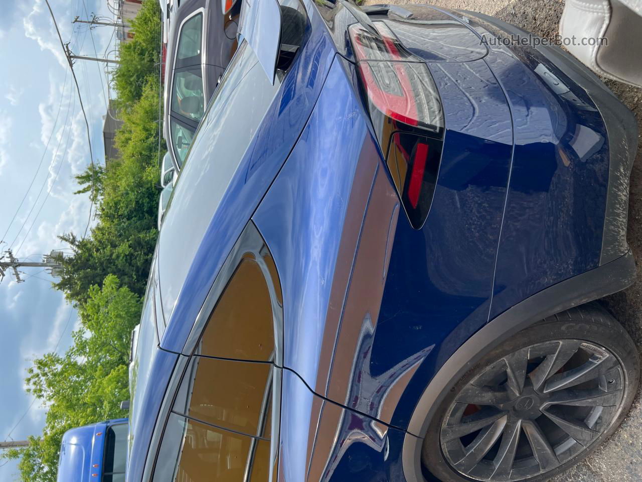 2022 Tesla Model X Blue vin: 7SAXCBE68NF354861