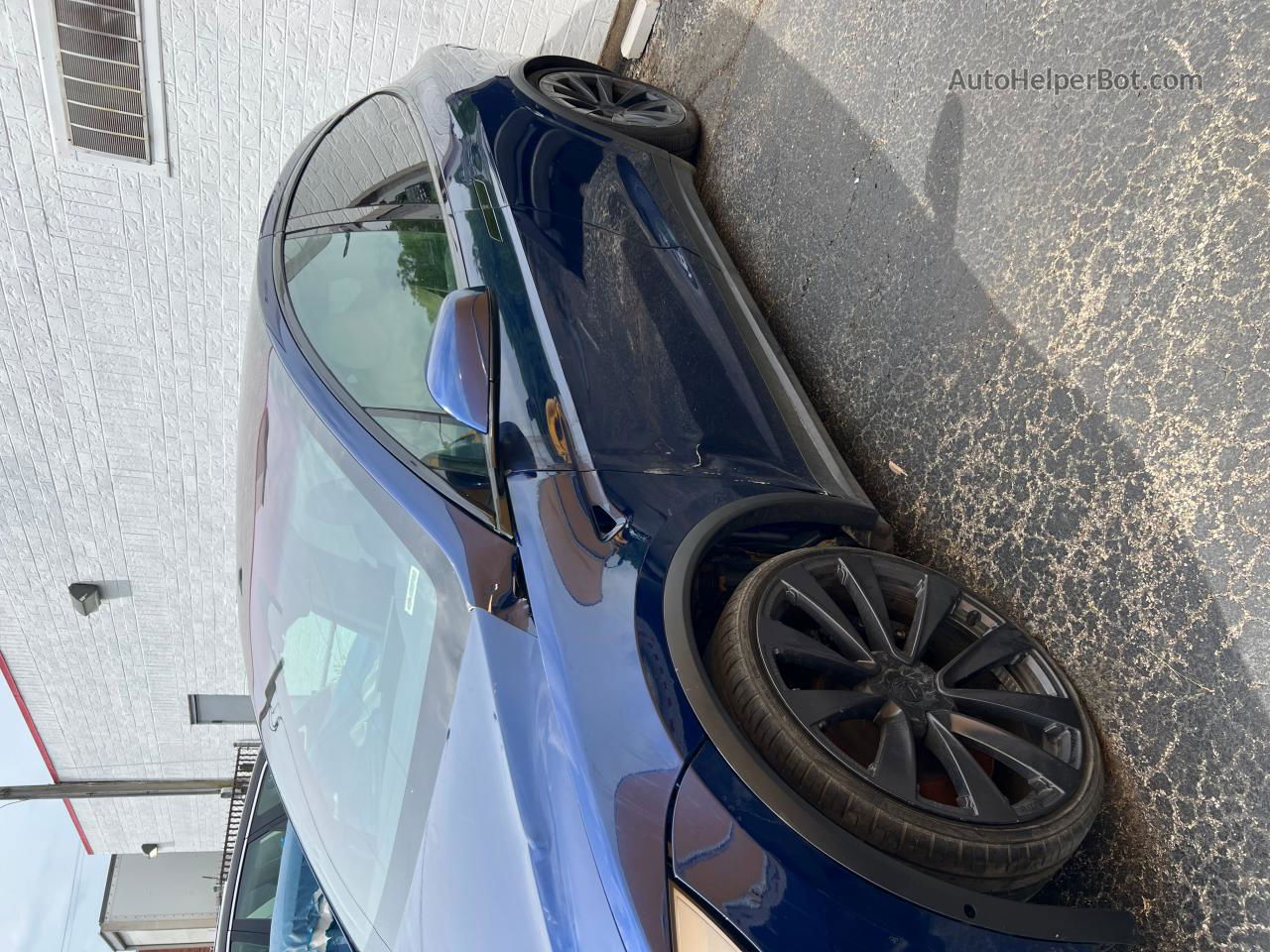 2022 Tesla Model X Blue vin: 7SAXCBE68NF354861