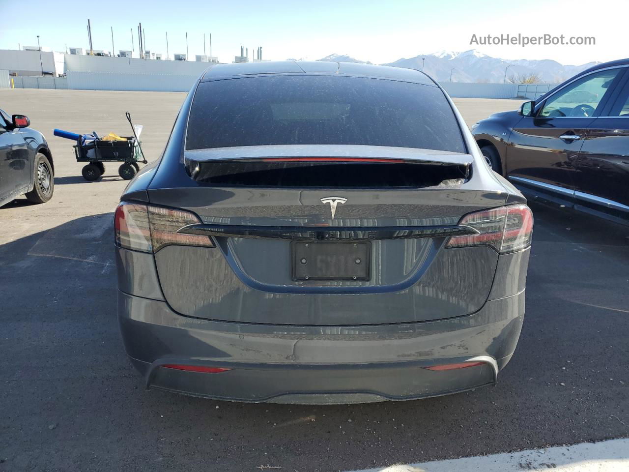 2022 Tesla Model X  Угольный vin: 7SAXCDE55NF345280