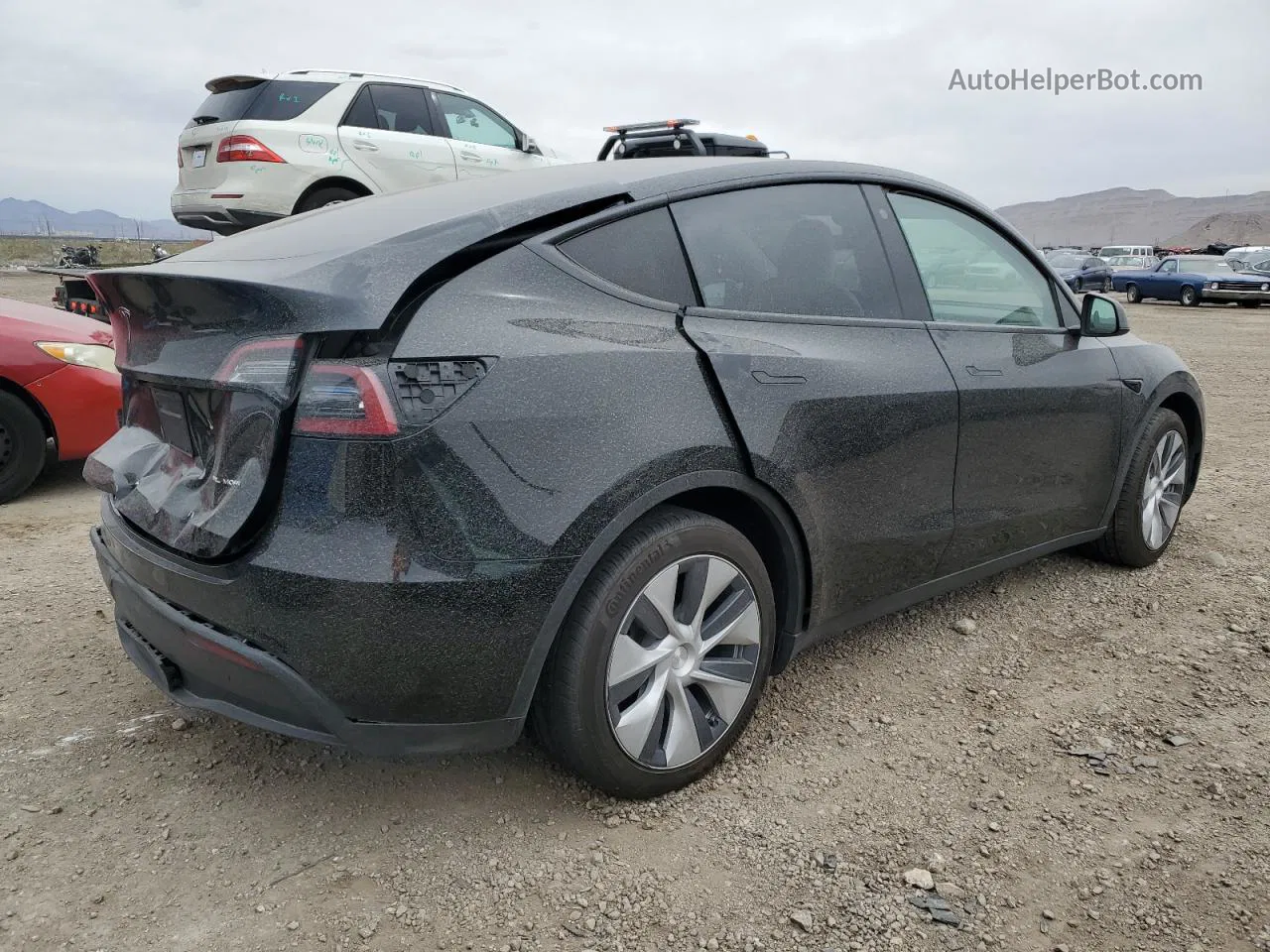 2022 Tesla Model Y  Black vin: 7SAYGAEE5NF549505