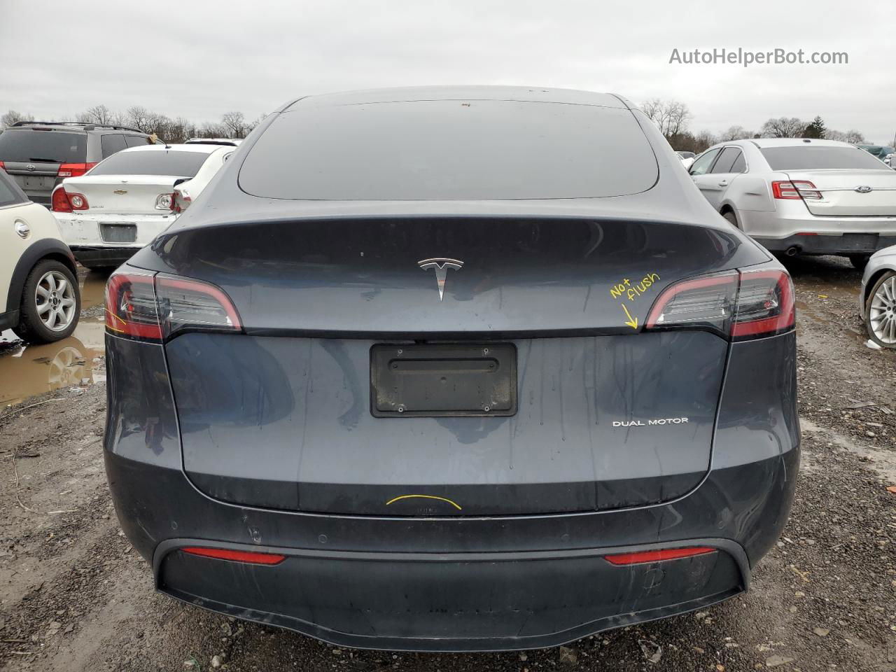 2022 Tesla Model Y  Серый vin: 7SAYGAEE6NF419233