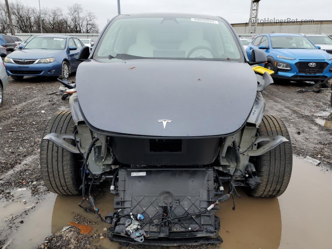 2022 Tesla Model Y  Gray vin: 7SAYGAEE6NF419233