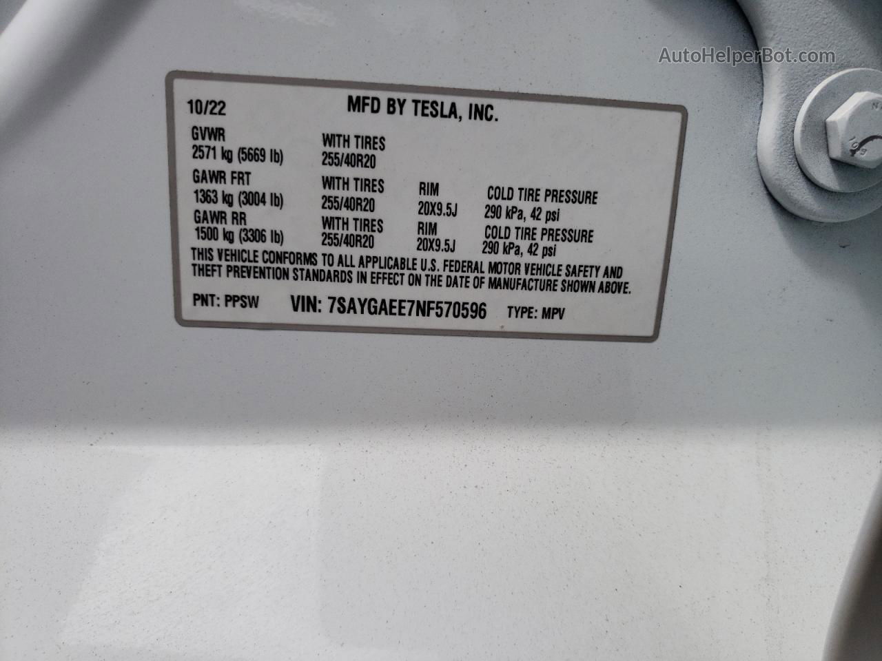 2022 Tesla Model Y  White vin: 7SAYGAEE7NF570596