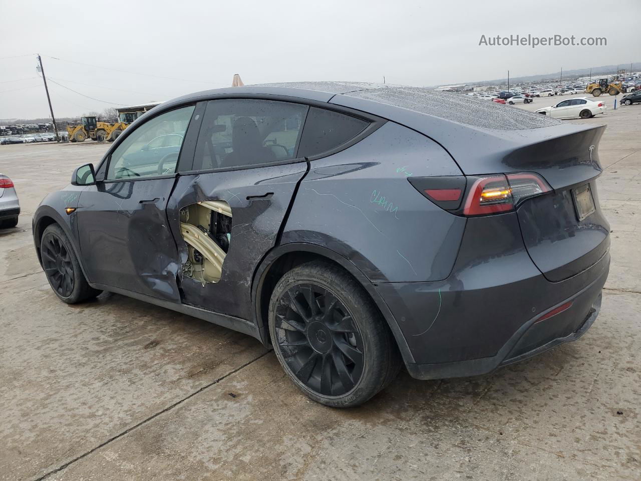 2022 Tesla Model Y  Gray vin: 7SAYGAEEXNF431238