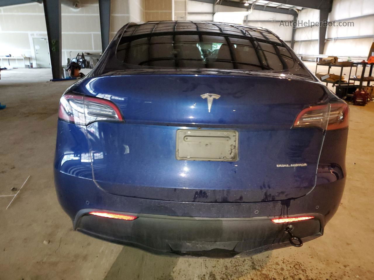 2022 Tesla Model Y  Синий vin: 7SAYGDEE1NF545064
