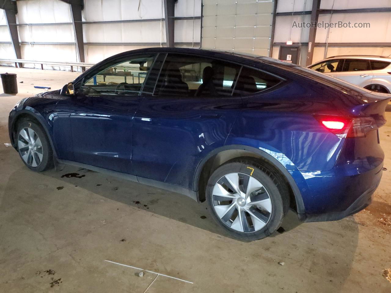 2022 Tesla Model Y  Blue vin: 7SAYGDEE1NF545064