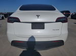 2022 Tesla Model Y  White vin: 7SAYGDEE2NF323052