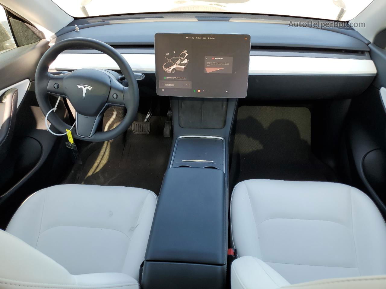 2022 Tesla Model Y  Black vin: 7SAYGDEE2NF463165