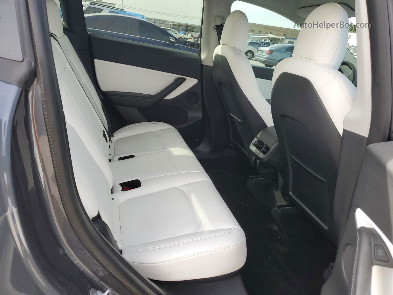 2022 Tesla Model Y  Черный vin: 7SAYGDEE3NF315266