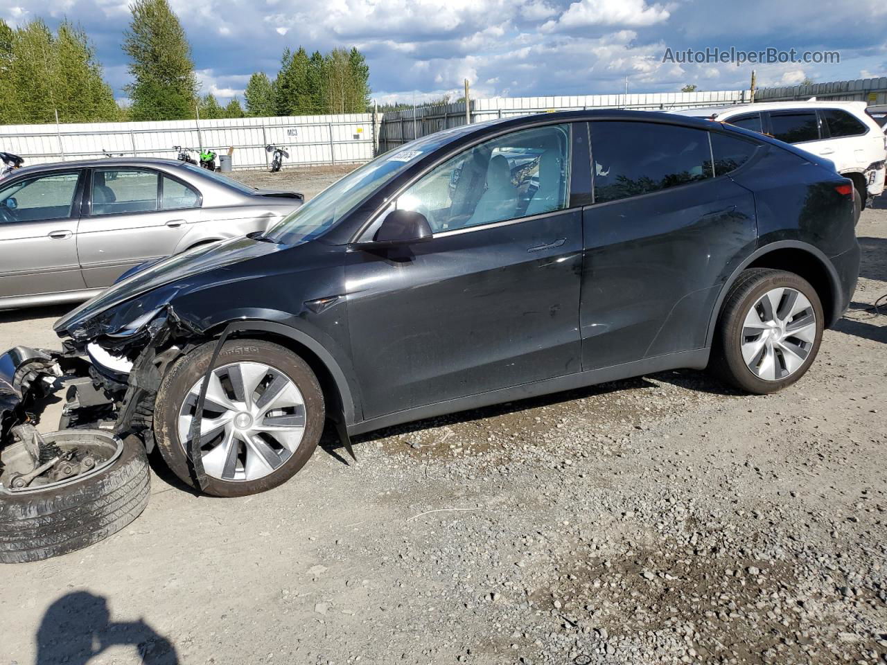 2022 Tesla Model Y  Black vin: 7SAYGDEE4NF458274