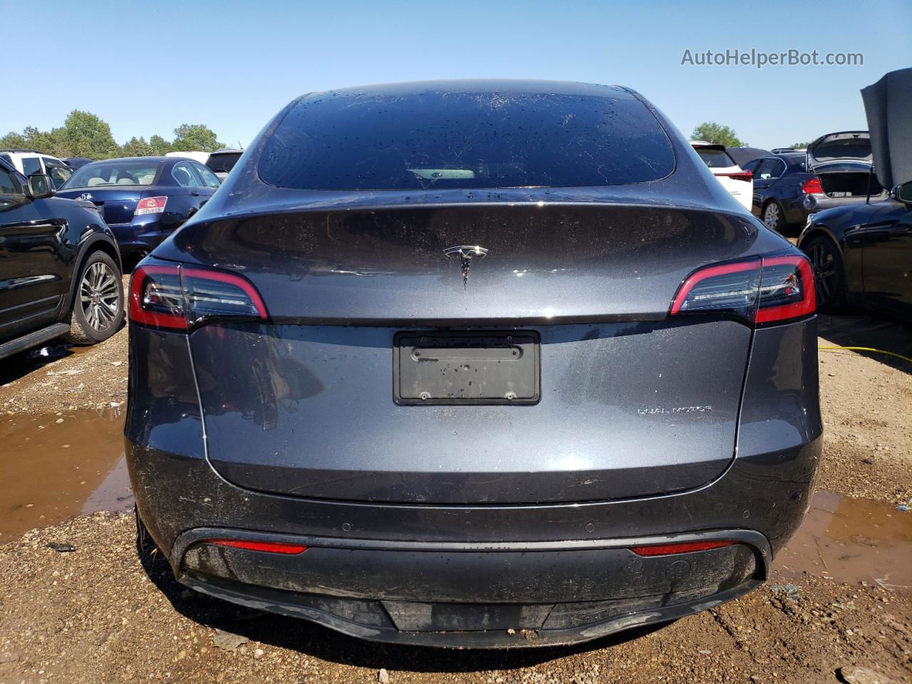 2022 Tesla Model Y  Charcoal vin: 7SAYGDEE5NF490960