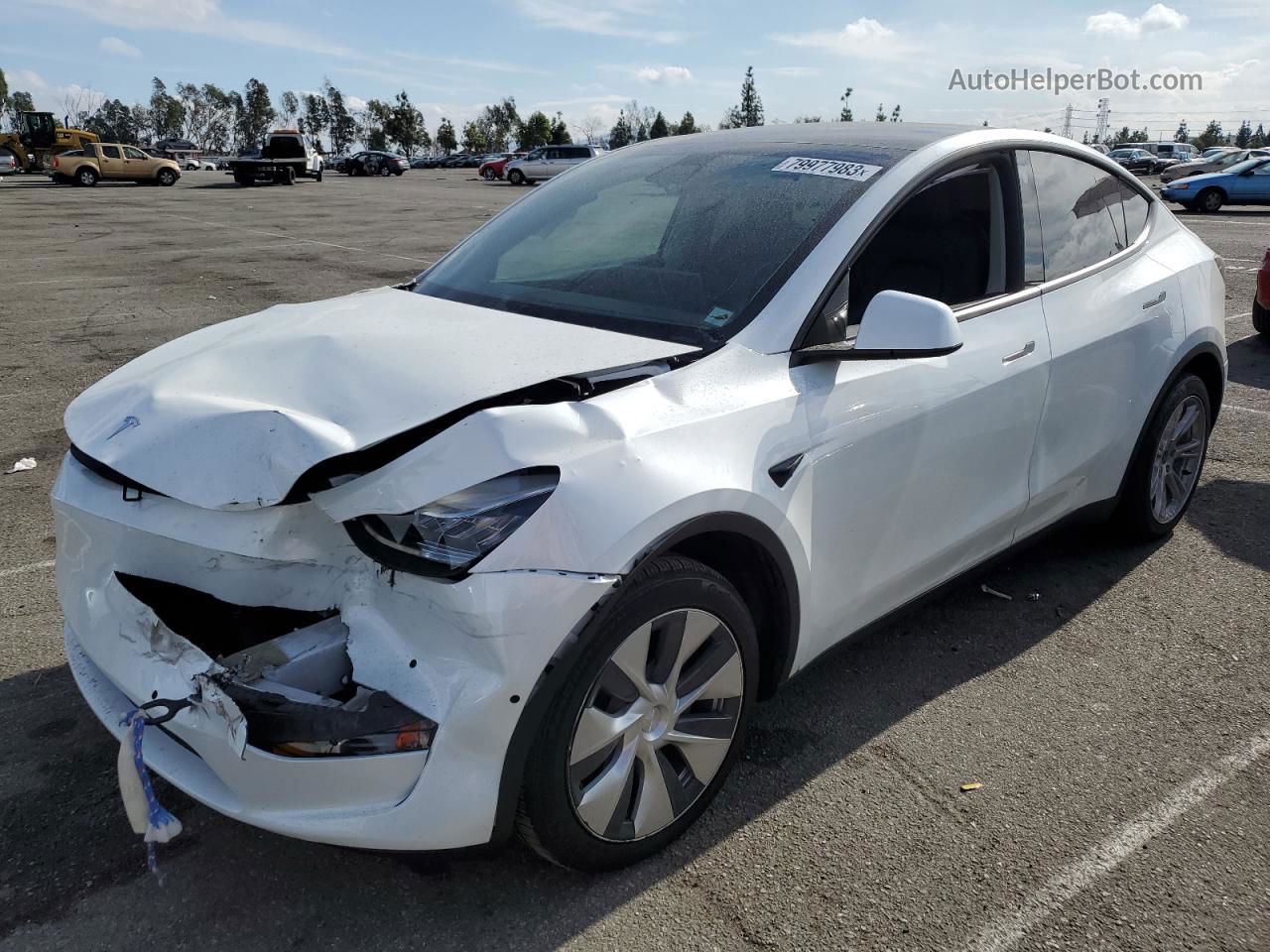 2022 Tesla Model Y  White vin: 7SAYGDEE6NF307193