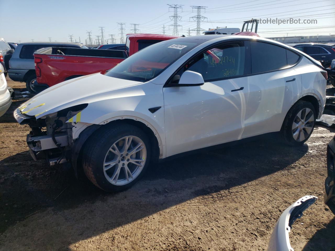 2022 Tesla Model Y  White vin: 7SAYGDEE7NA010219