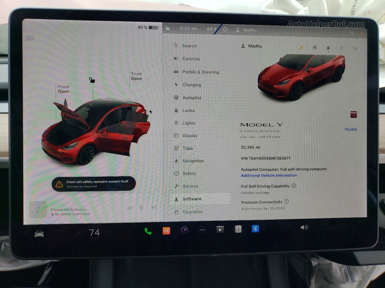 2022 Tesla Model Y  Red vin: 7SAYGDEE8NF393977