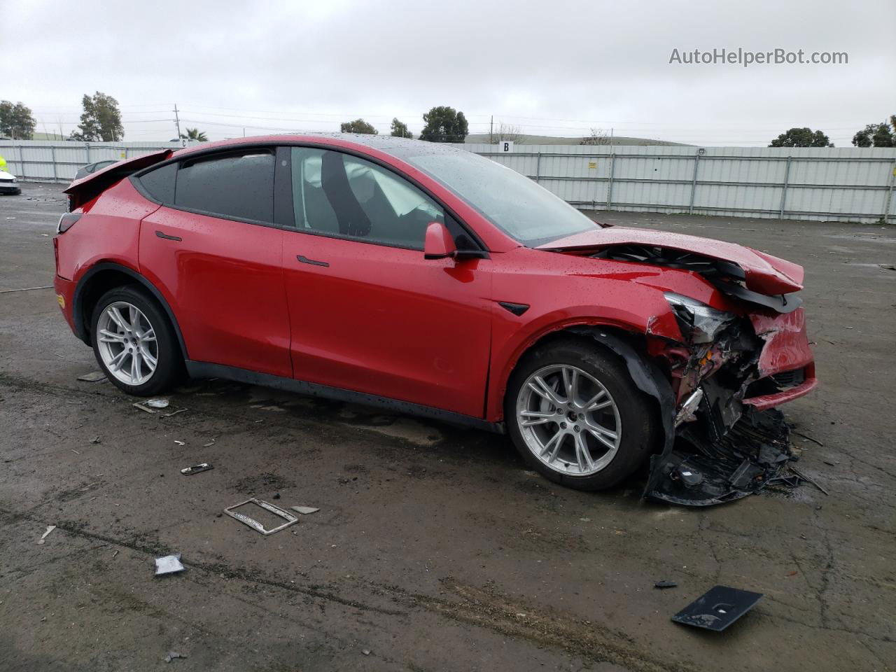 2022 Tesla Model Y  Red vin: 7SAYGDEE8NF446984