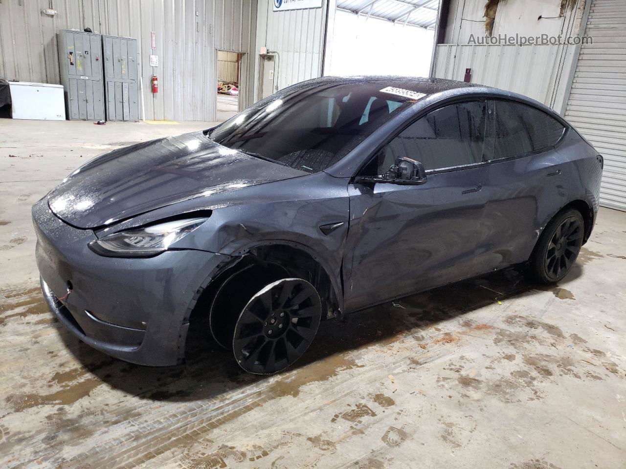 2022 Tesla Model Y  Gray vin: 7SAYGDEE8NF480410