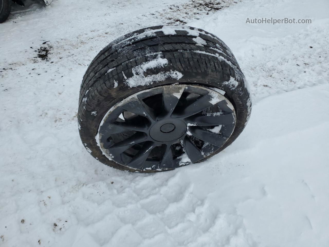 2022 Tesla Model Y  White vin: 7SAYGDEE8NF548995