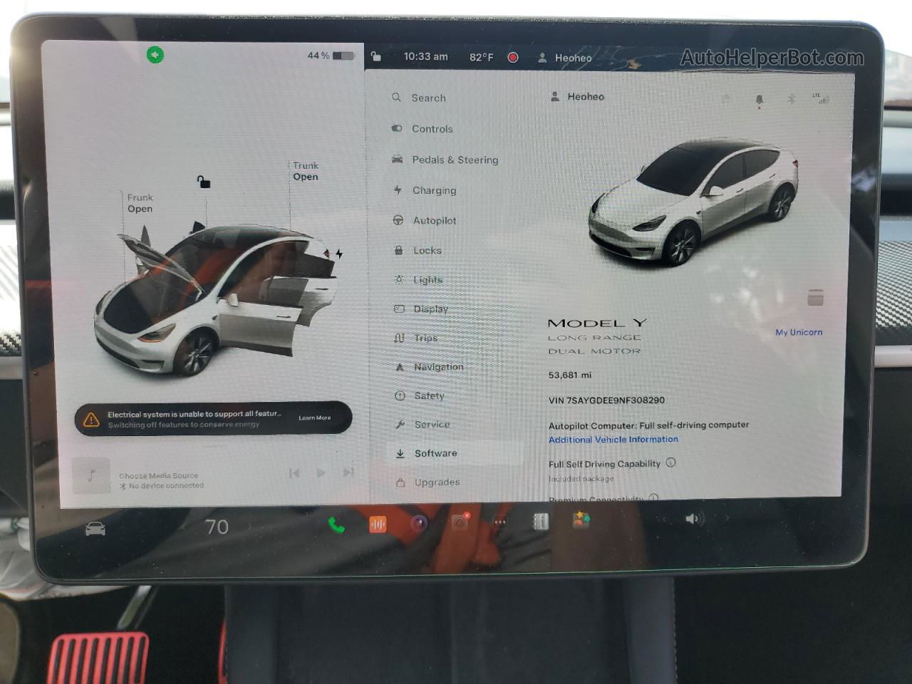 2022 Tesla Model Y  White vin: 7SAYGDEE9NF308290