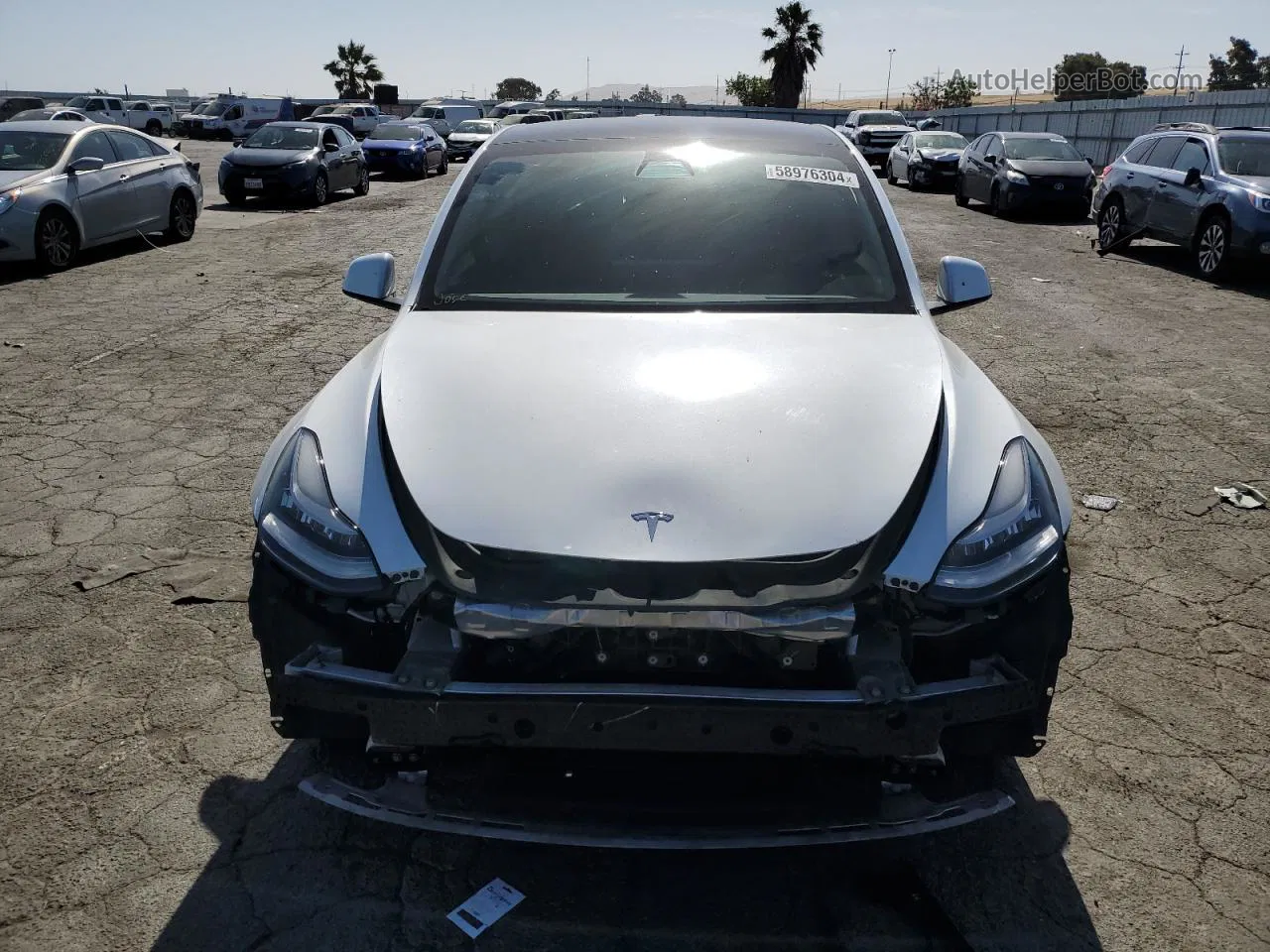 2022 Tesla Model Y  White vin: 7SAYGDEE9NF403500