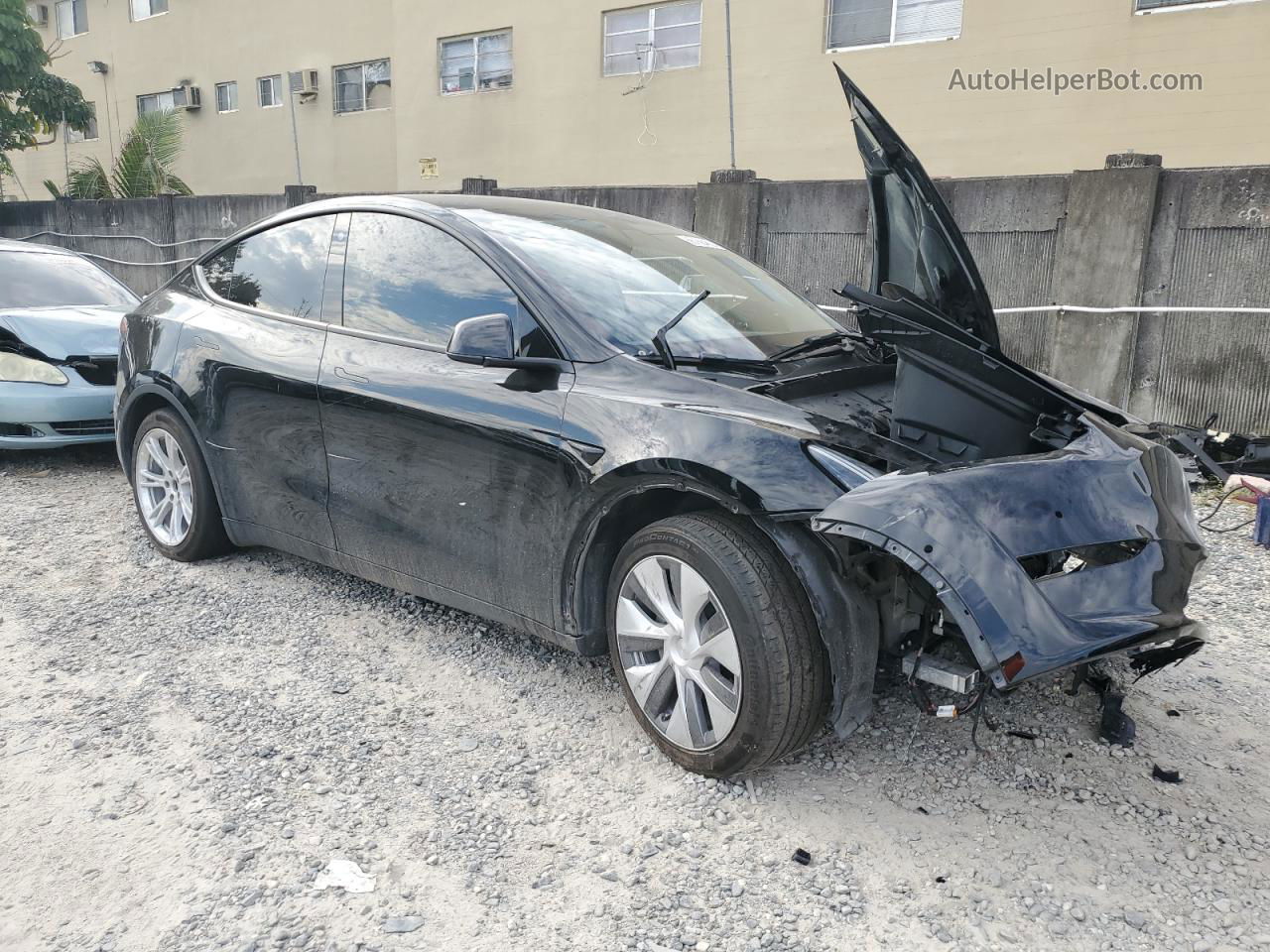 2022 Tesla Model Y  Black vin: 7SAYGDEE9NF441714