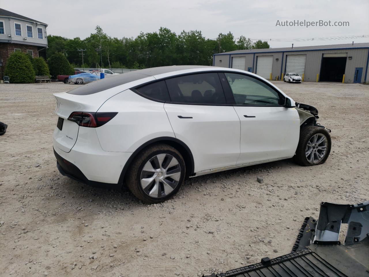 2022 Tesla Model Y  White vin: 7SAYGDEEXNA010442