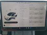 2022 Tesla Model Y  White vin: 7SAYGDEEXNA010442