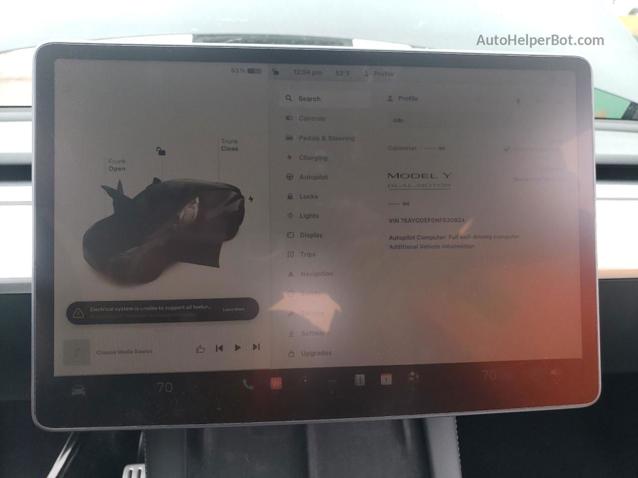 2022 Tesla Model Y  Black vin: 7SAYGDEF0NF530824