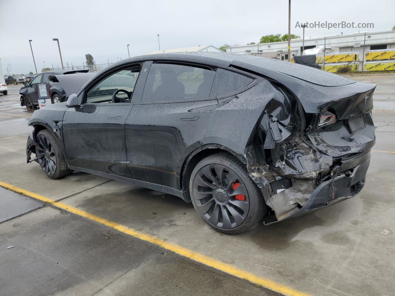 2022 Tesla Model Y  Black vin: 7SAYGDEF0NF569431