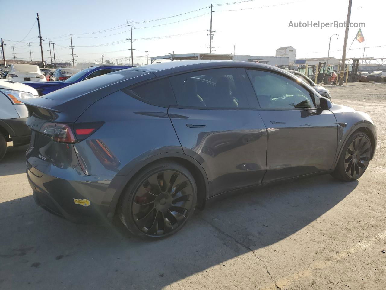 2022 Tesla Model Y  Gray vin: 7SAYGDEF3NF348289