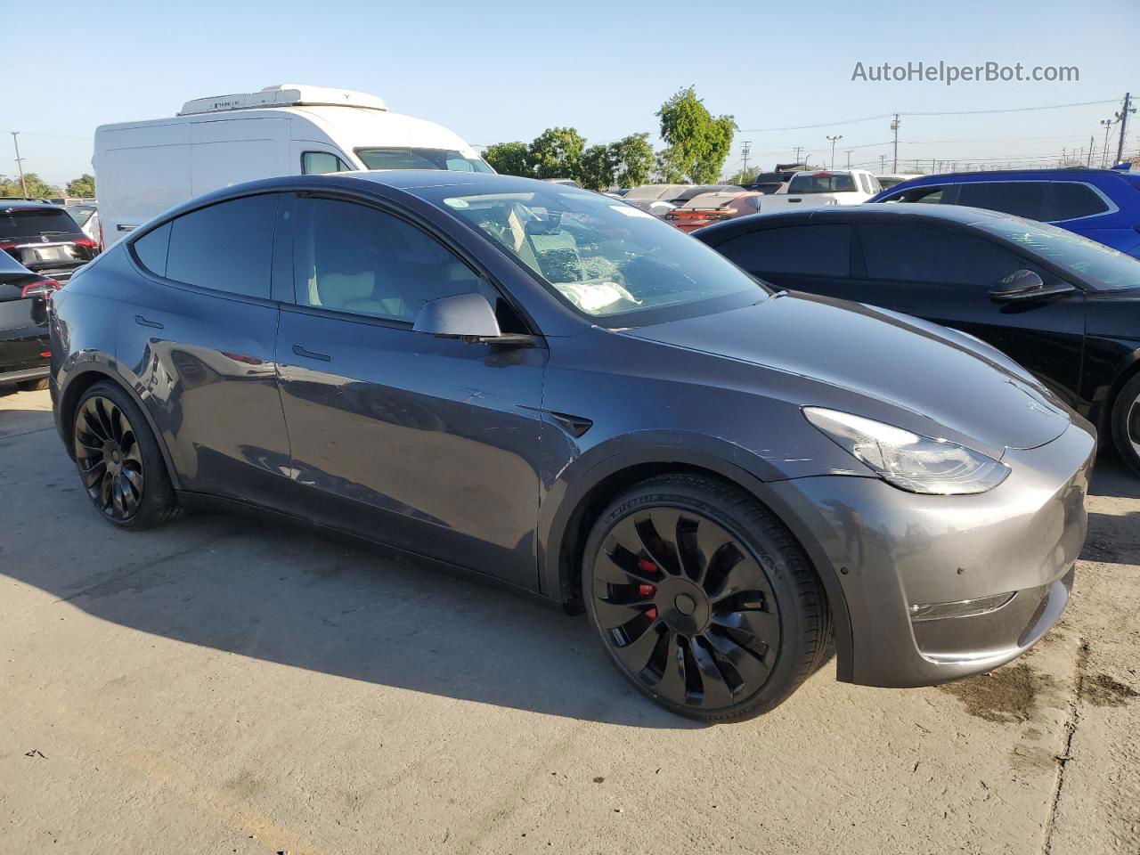 2022 Tesla Model Y  Gray vin: 7SAYGDEF3NF348289